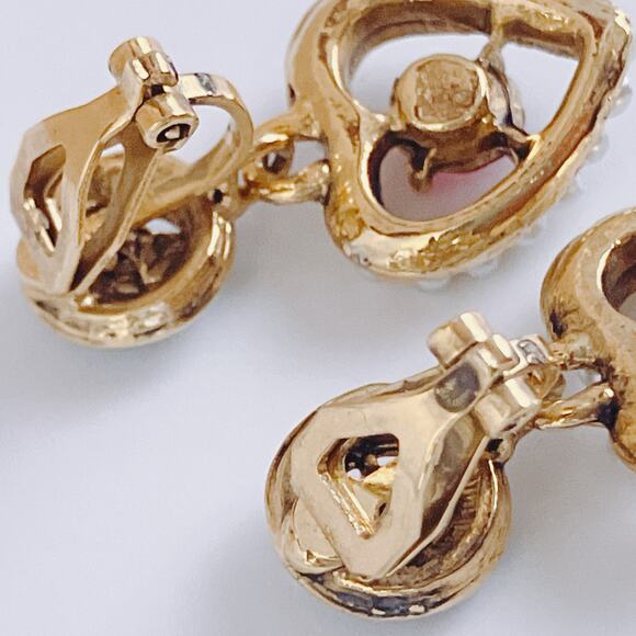 Vintage Y2K Gold Tone Heart Clip On Earrings Pink Blue Rhinestone Faux Pearl - Picture 12 of 12